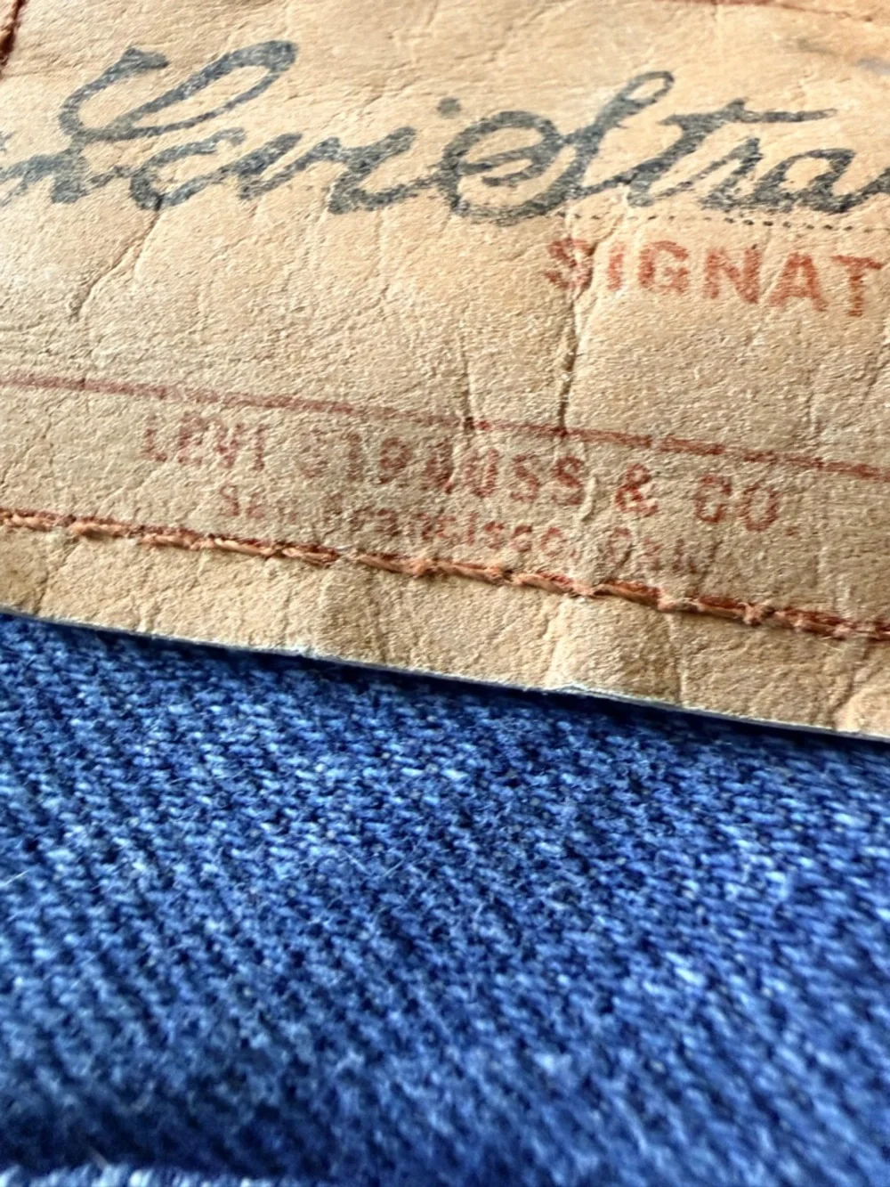 Levi's  Misses Classic relaxed Jeans - Picture 4 of 10